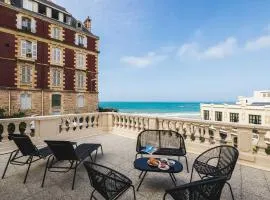BLUE MOON KEYWEEK Seafront Apt with large Terrace and Parking Biarritz