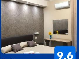 Apartments " Le Ginestre"，位于阿奇雷亚莱的酒店