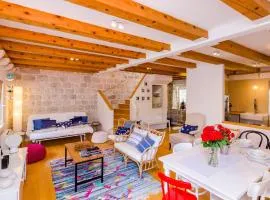 Apartment Domino 18