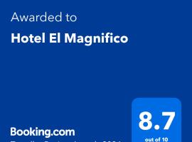 Hotel El Magnifico，位于苏拉特苏拉特机场 - STV附近的酒店