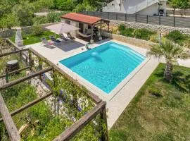 Beautiful Home In Pag