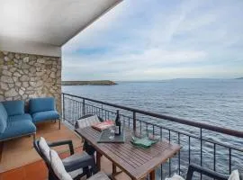 Amazing Apartment In Scilla With Wifi