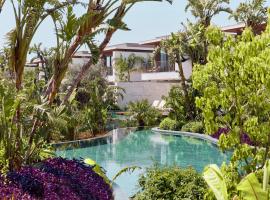Bayou Villas-Ultra All Inclusive，位于安塔利亚的带按摩浴缸的酒店
