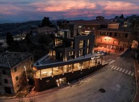 Le Agavi Resort & SPA，位于Saludecio的酒店