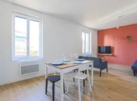 Appartement Calme - Arrière Gare - Parking Privée