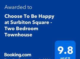 Choose To Be Happy at Surbiton Square - Two Bedroom Townhouse，位于金斯敦的别墅