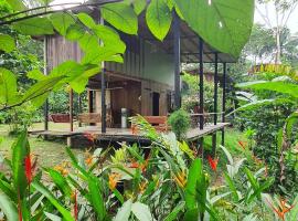 Amazona Lodge，位于莱蒂西亚的山林小屋