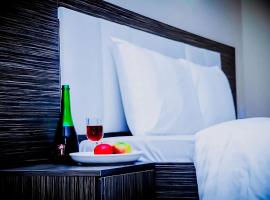 Mohouse Hotels and Event Center Kubwa，位于Dushepe的酒店