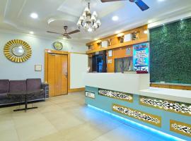 Hotel Glow Inn Paharganj-3 Mins Walk From New Delhi Railway Station，位于新德里的酒店