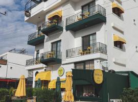 Limon Inn Hotel, Taşucu，位于Tasucu的度假短租房