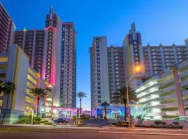 3 BR Direct Oceanfront Condo Wyndham Ocean Walk Resort - Daytona Funland 1023