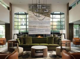 Courtyard by Marriott Los Angeles Pasadena Old Town，位于帕萨迪纳的酒店