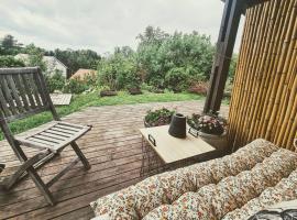 Cosy Holiday Apt Close to Gondola and Town Center，位于纳尔维克的酒店