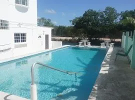 See Belize WATERSIDE Sea View Suite with Infinity Pool & Overwater Deck