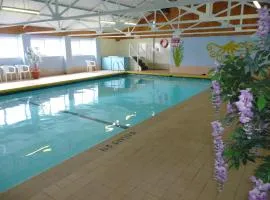 24 Gower Holiday Village