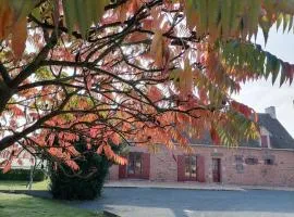 Gîte en campagne rénové avec cheminée, grands jardins, WiFi, près d'un village médiéval. - FR-1-410-334