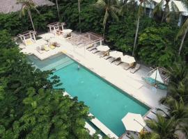 Summer Luxury Beach Resort & Spa，位于班泰的Spa酒店