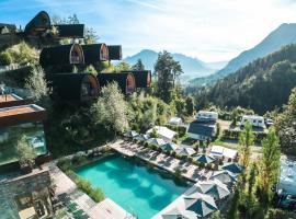 Himmelchalet - Alpencamping Nenzing，位于嫩青的酒店
