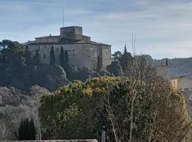 Sud luberon，位于昂苏伊的酒店