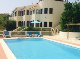 Quinta do Atlantico，位于圣巴巴拉-迪内希的酒店