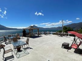 Atitlan Inn，位于Jucanyá的酒店