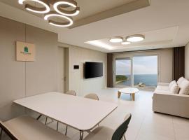 NewCZ Osiria Residence，位于釜山的自助式住宿