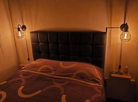 Alojamiento Donatello，位于杜拉斯诺的酒店