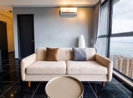 Urban Suites with Spectacular High Floor View #3BR #10，位于日落洞的酒店