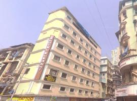 Hotel New Peninsula Suite - Near Masjid Bandar and CST Station - South Mumbai，位于孟买的酒店