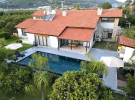 Villa Queen Palm，位于Kumluca的酒店