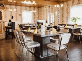 REBENTISCH - HOTEL Ferienwohnungen Restaurant，位于哈瑟尔费尔德的酒店