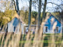 Pommernhaus mit Seeblick, Sauna, Kamin, Ruderboot，位于Rieth的酒店