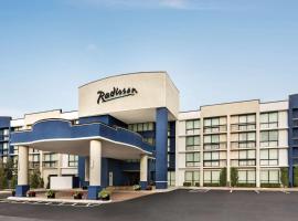 Radisson Hotel Lenexa Overland Park，位于雷内克萨的酒店