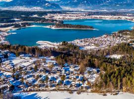 纳蒂雷尔酒店，位于拉茨查赫&middot;奥伯登弗的带泳池的酒店