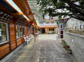 Mount kailash lodge and resturant , Monjo，位于Monjo的酒店