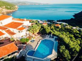 Villa Kallithea，位于帕尔加的带泳池的酒店
