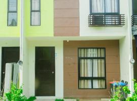 Matina Pangi Evisa Subdivision 2 bedrooms house with parking wifi Netflix，位于达沃市的木屋