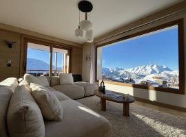 Alpe d'Huez Houses - Panoramique 4 chambres, sur piste avec piscine，位于于埃的酒店