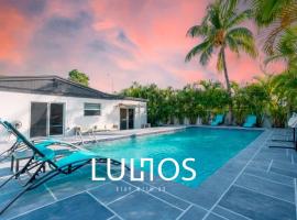 Miami 4Bedroom Retreat heated Pool near to beach，位于北迈阿密海滩的酒店