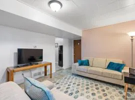 Cozy Holiday Hideaway King Bed Free Parking