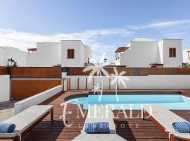 Casa del Mar - Piscina y Jacuzzi Privado，位于科斯塔特吉塞的酒店