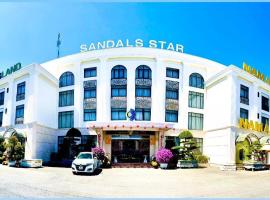Sandals Star Hotel，位于Ðưc Trọng的酒店