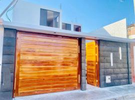 Acogedora casa en Pisco a 20 min de paracas，位于皮斯科的酒店