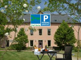 HÔTEL LA FERME DE BOURRAN - écoresponsable parking gratuit，位于罗德兹的酒店