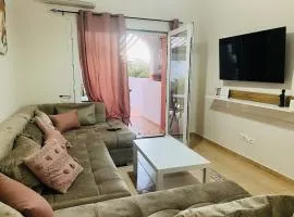 SAIDIA MARINA AP4 Appartement cosy avec piscine et jardin extérieur