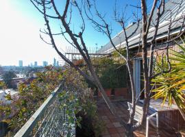 Sunshine Terrace SUITE - Luxury skyline views, Steps from metro，位于米兰的豪华酒店