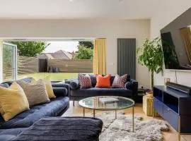 Luxury, eco-friendly 3 bed haven with plunge pool - Riverway Retreat Lux