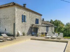 Stunning Home In Fauroux With Wifi