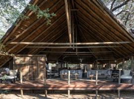 Mashatu Tent Camp，位于Lentswelemoriti的豪华帐篷