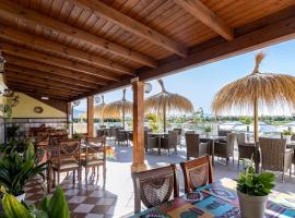 Hotel Avenida Tropical by Bossh! Hotels，位于萨各夫雷纳的酒店
